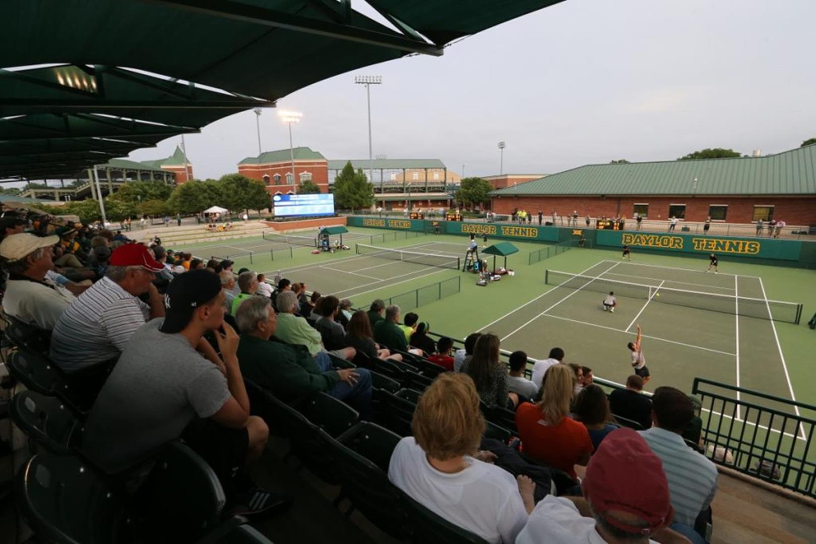 Hurd Tennis Center - tennis courts