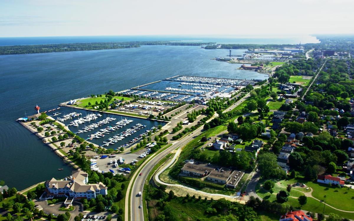 Presque Isle Bay/Erie Bayfront