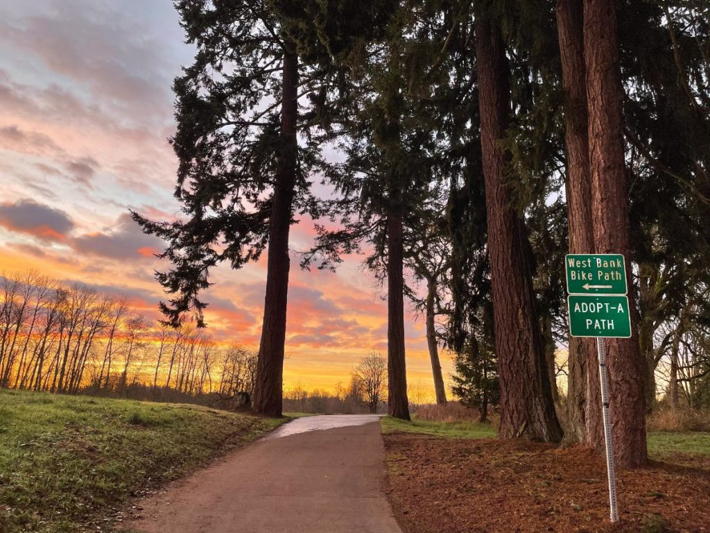 Bike path in Eugene Cascades and Coast