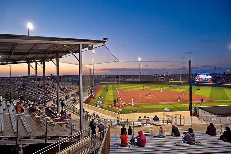 Cabaniss Field in Texas