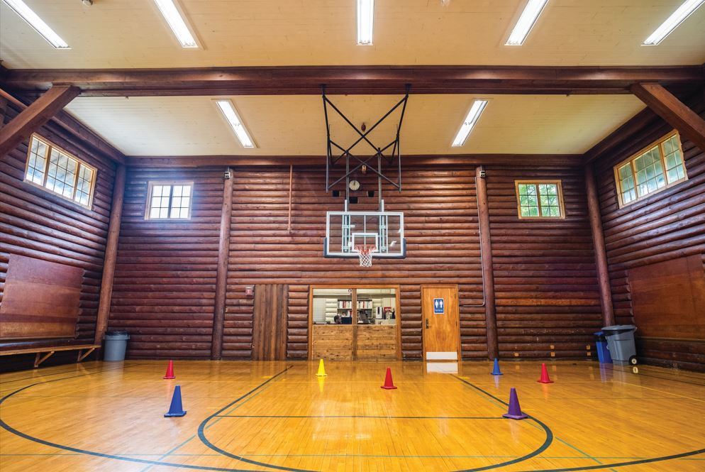 Des Moines Field House in washington