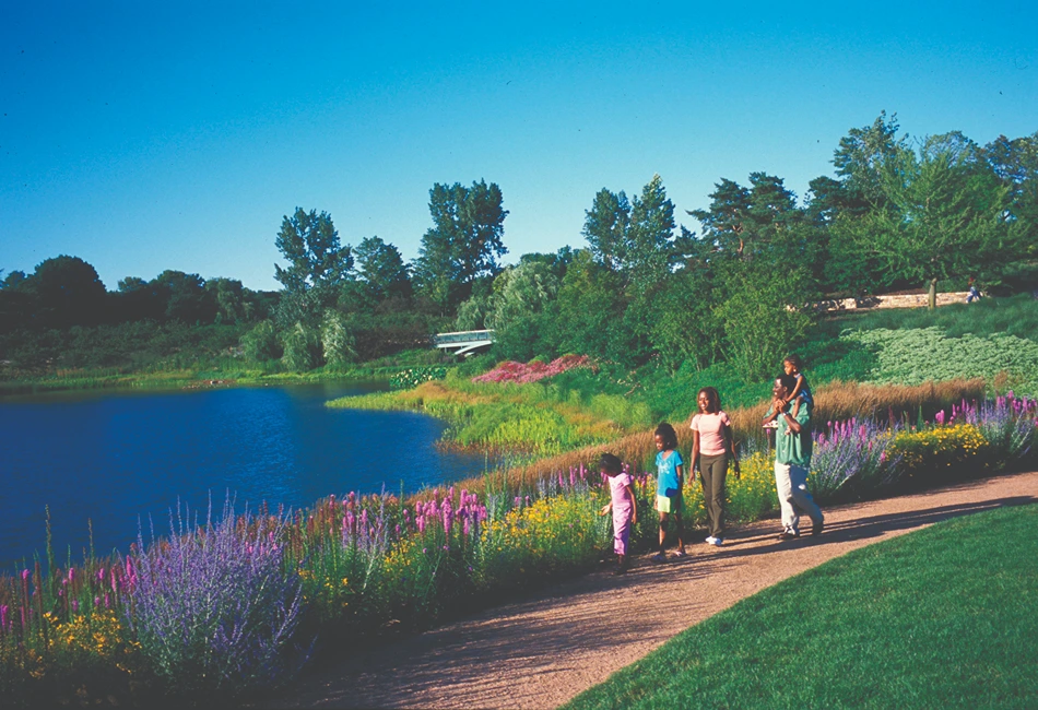 Chicago Botanic Garden walking