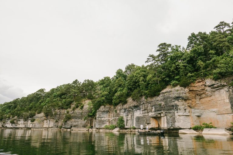 BL boat bluffs 1 768x512