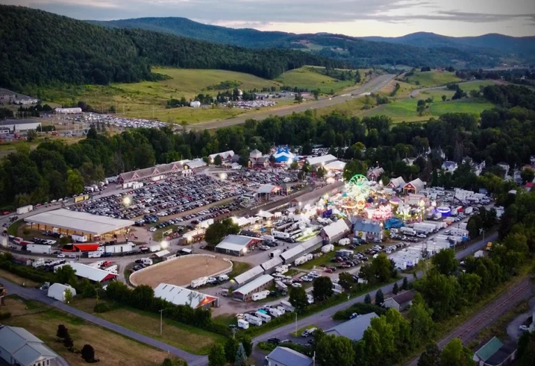Sunshine Fair aerial CREDIT John M. Papp Photography 768x525