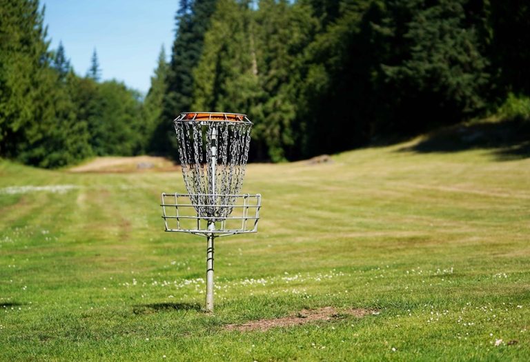 Kayak Point Disc Golf Resort Snohomish 1 768x525