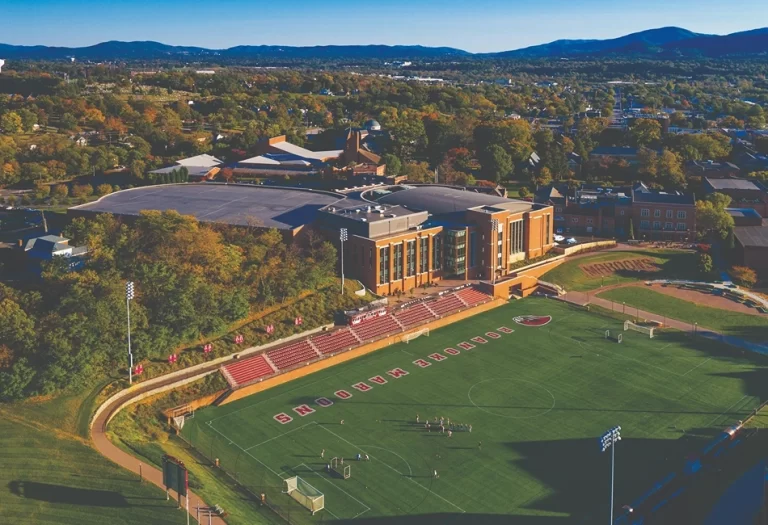 ROANOKE COLLEGE CREGGER CENTER DONALD J. KERR STADIUM Blue Ridge 1 768x525