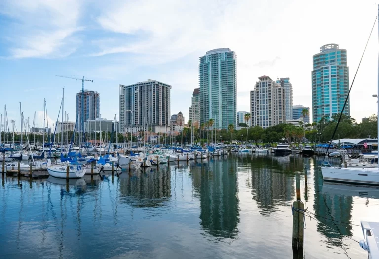 St. Petersburg Yacht Club St Pete 1 768x525
