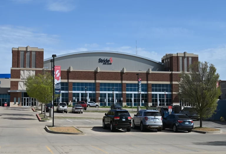 Stride Bank Center 28 copy 768x525