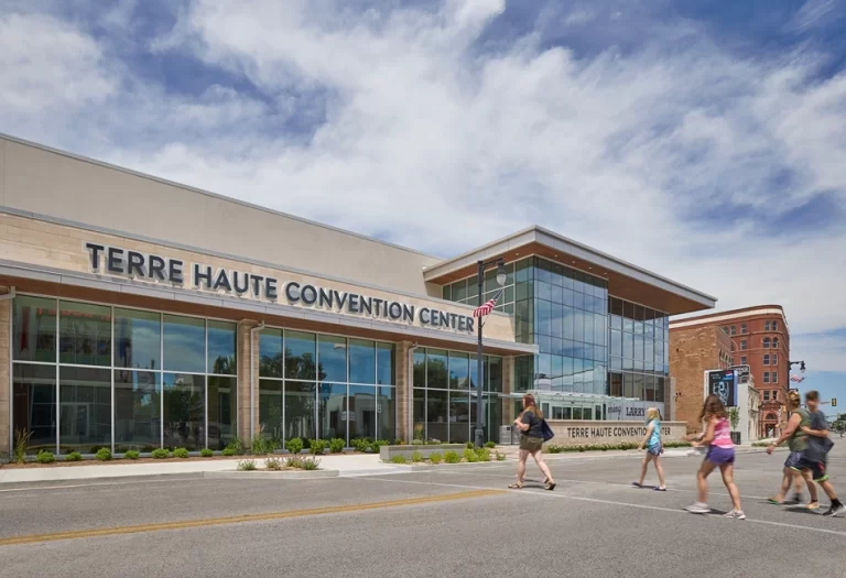 TERRE HAUTE CONVENTION CENTER Terre Haute 1 768x525