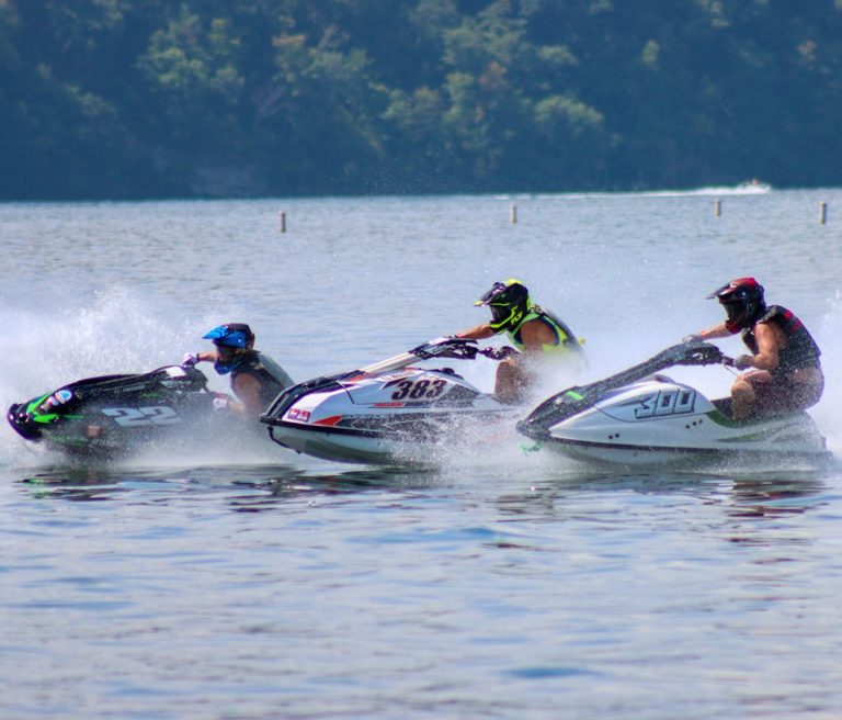 Jet Skis 1 1 1 768x656